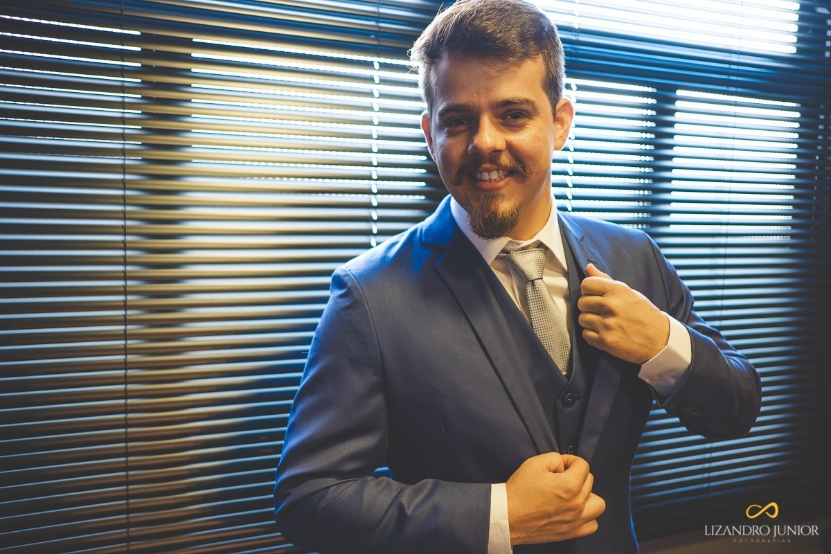 CASAMENTO, ALYNE E VINICIUS, PATOS DE MINAS, FOTOGRAFO DE CASAMENTO, OLD ROCK BARBER, CAPUCHINHOS, FUSCA, CARRO ANTIGO, LIZANDRO JUNIOR