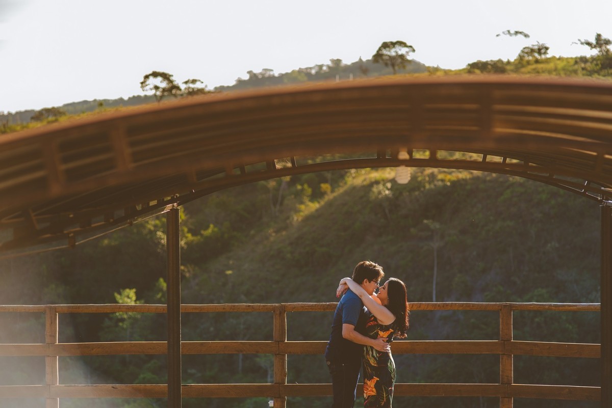 LAÍS E NILTON, PRESIDENTE OLEGÁRIO, POUSADA ANDORINHAS, ENSAIO POUSADA ANDORINHAS PRESIDENTE OLEGÁRIO, LIZANDRO JUNIOR, ENSAIO NAMORANDO, PATOS DE MINAS, PRESIDENTE OLEGÁRIO MG, perau das andorinhas