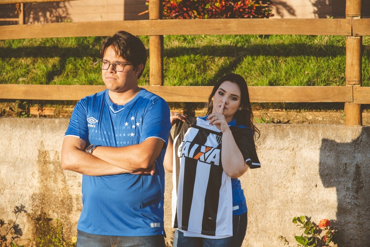 LAÍS E NILTON, PRESIDENTE OLEGÁRIO, POUSADA ANDORINHAS, ENSAIO POUSADA ANDORINHAS PRESIDENTE OLEGÁRIO, LIZANDRO JUNIOR, ENSAIO NAMORANDO, PATOS DE MINAS, PRESIDENTE OLEGÁRIO MG, perau das andorinhas