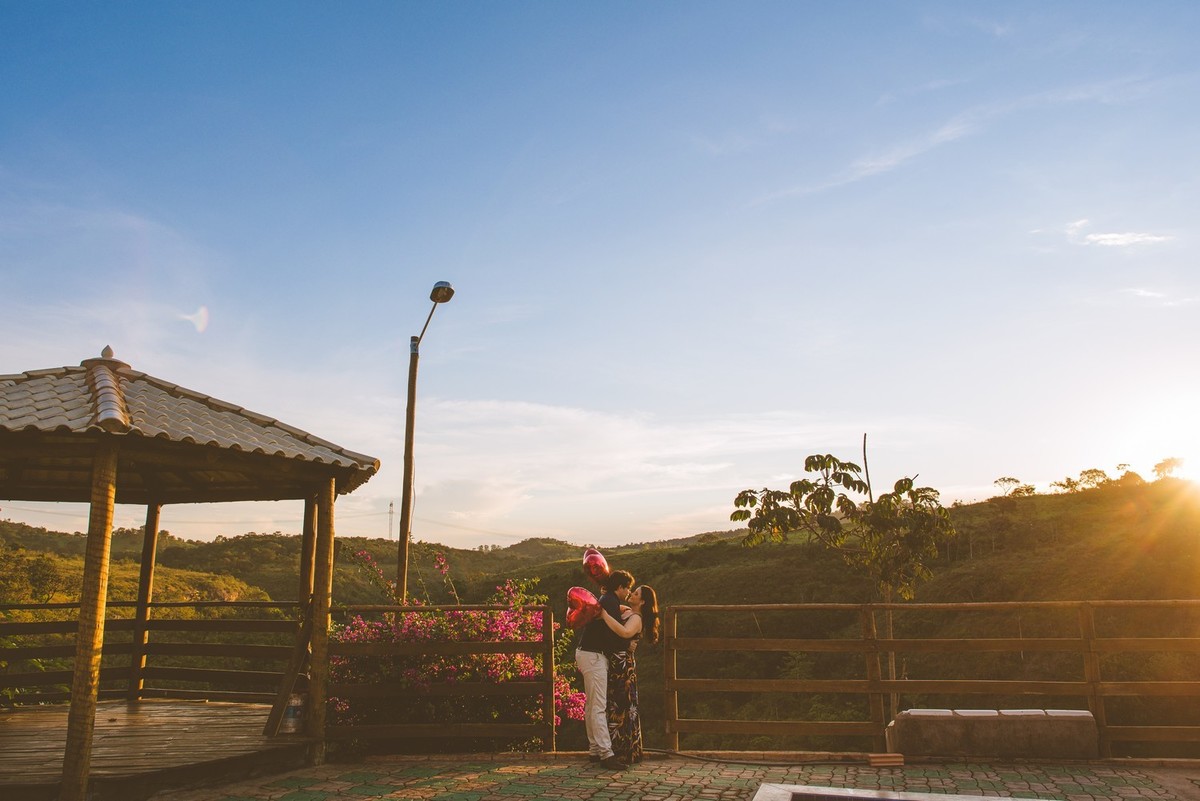 LAÍS E NILTON, PRESIDENTE OLEGÁRIO, POUSADA ANDORINHAS, ENSAIO POUSADA ANDORINHAS PRESIDENTE OLEGÁRIO, LIZANDRO JUNIOR, ENSAIO NAMORANDO, PATOS DE MINAS, PRESIDENTE OLEGÁRIO MG, perau das andorinhas