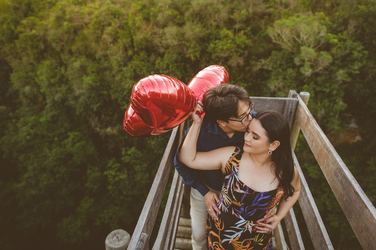 LAÍS E NILTON, PRESIDENTE OLEGÁRIO, POUSADA ANDORINHAS, ENSAIO POUSADA ANDORINHAS PRESIDENTE OLEGÁRIO, LIZANDRO JUNIOR, ENSAIO NAMORANDO, PATOS DE MINAS, PRESIDENTE OLEGÁRIO MG, perau das andorinhas