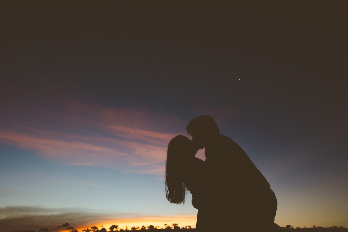 LAÍS E NILTON, PRESIDENTE OLEGÁRIO, POUSADA ANDORINHAS, ENSAIO POUSADA ANDORINHAS PRESIDENTE OLEGÁRIO, LIZANDRO JUNIOR, ENSAIO NAMORANDO, PATOS DE MINAS, PRESIDENTE OLEGÁRIO MG, perau das andorinhas