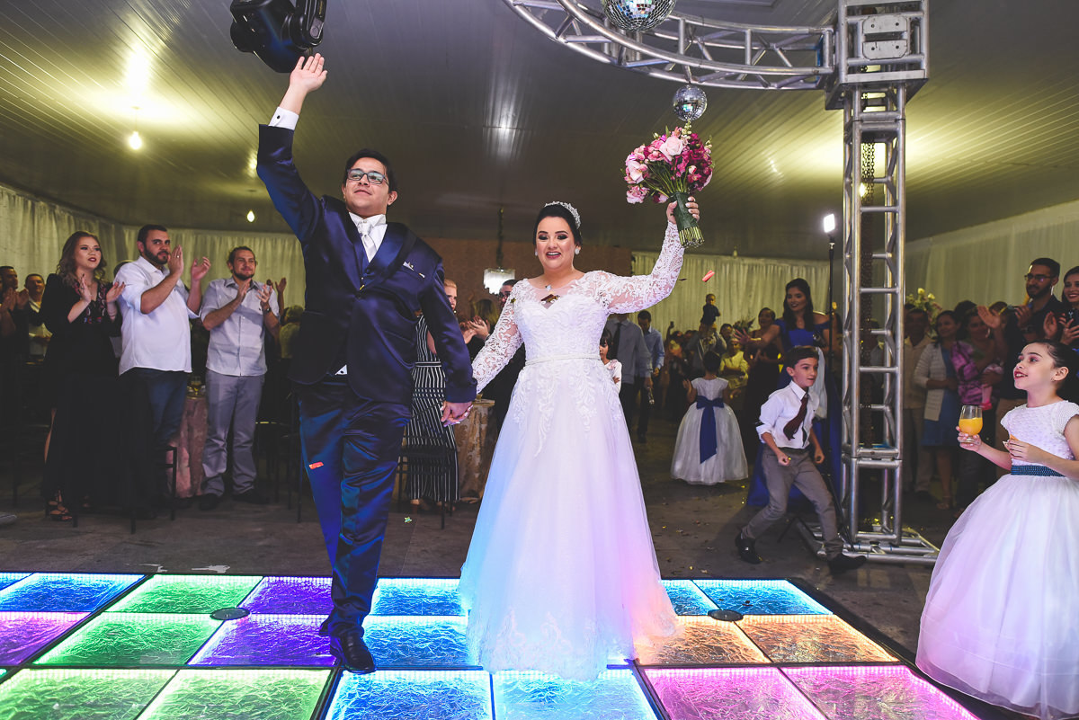 casamento, lais e nilton, presidente olegário, fotógrafo lizandro junior, patos de minas, espaço WM, clube buritis