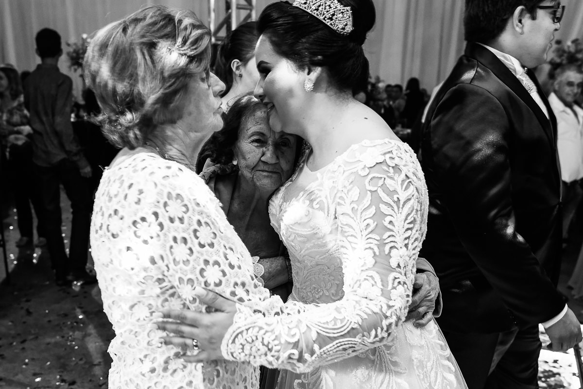 casamento, lais e nilton, presidente olegário, fotógrafo lizandro junior, patos de minas, espaço WM, clube buritis