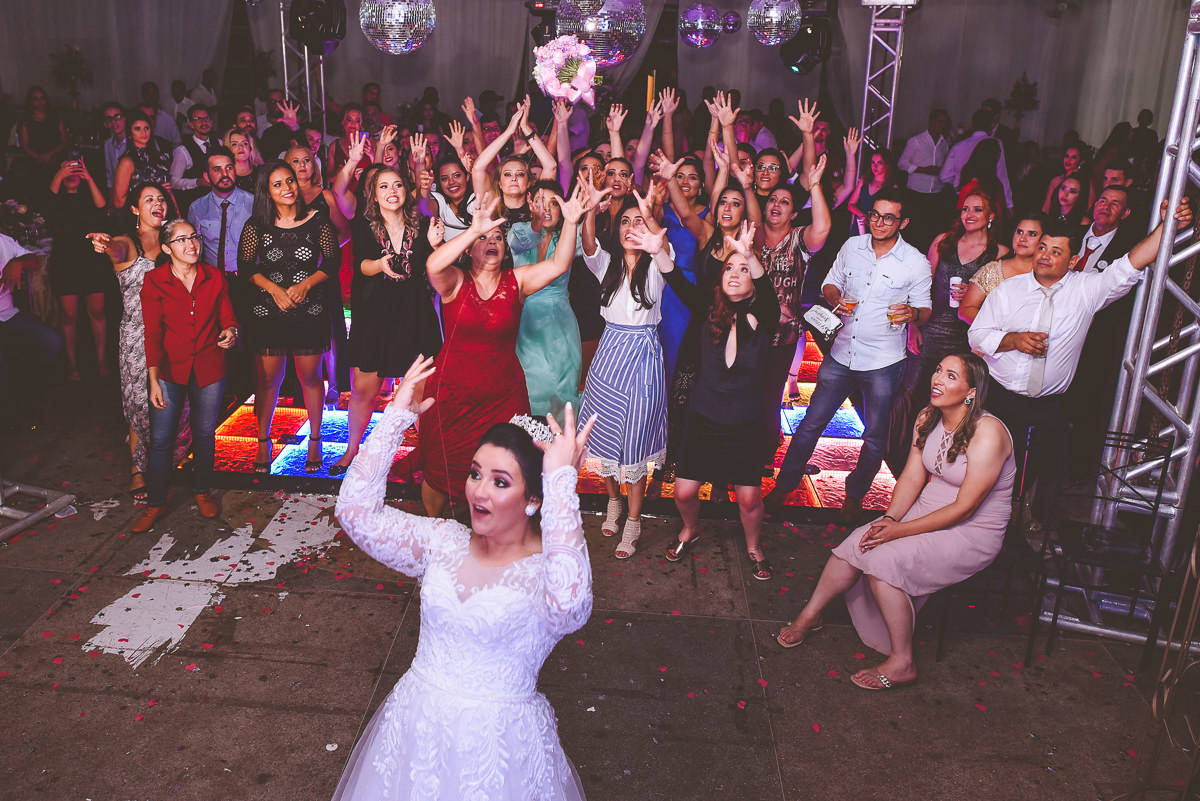 casamento, lais e nilton, presidente olegário, fotógrafo lizandro junior, patos de minas, espaço WM, clube buritis