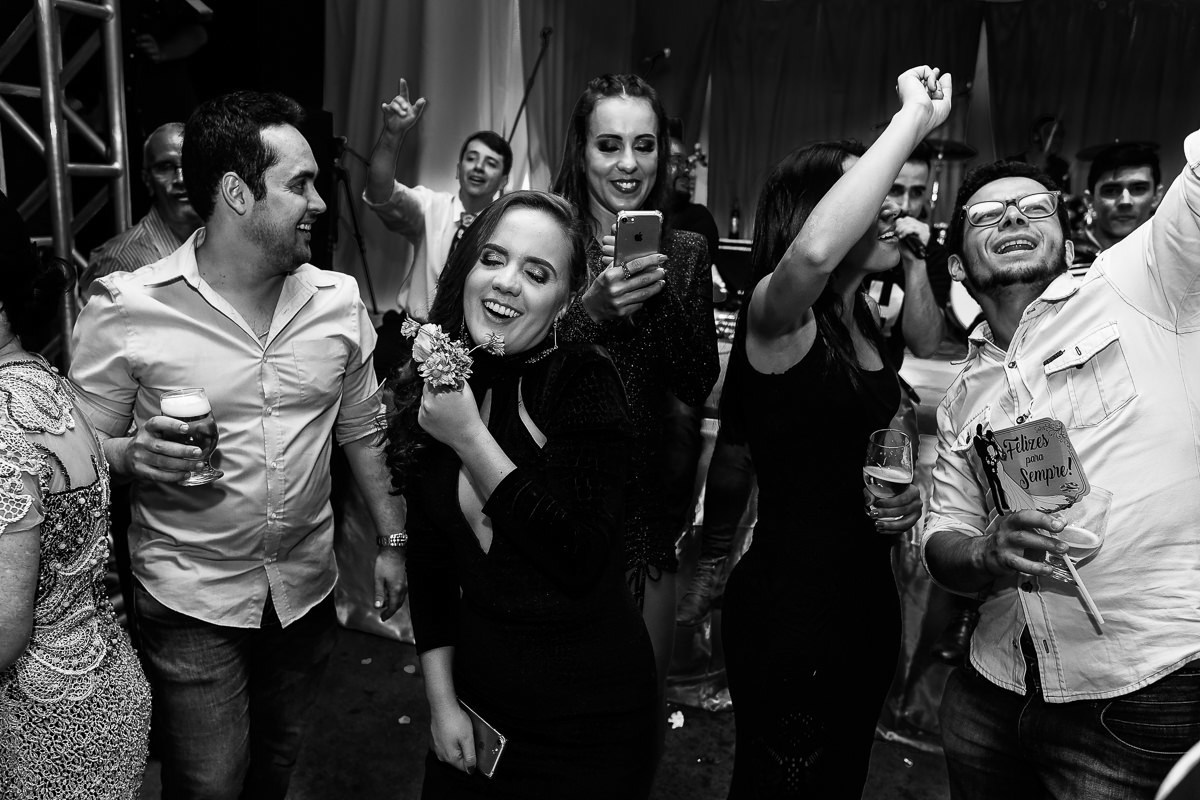 casamento, lais e nilton, presidente olegário, fotógrafo lizandro junior, patos de minas, espaço WM, clube buritis