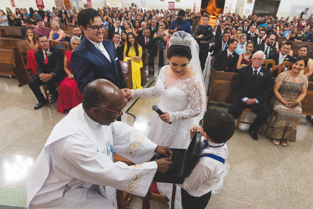casamento, lais e nilton, presidente olegário, fotógrafo lizandro junior, patos de minas, espaço WM, clube buritis