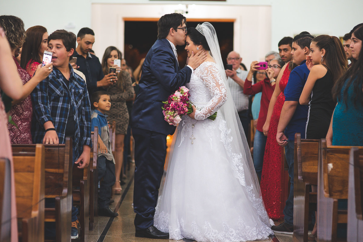 casamento, lais e nilton, presidente olegário, fotógrafo lizandro junior, patos de minas, espaço WM, clube buritis
