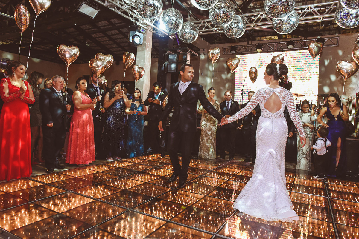 CASAMENTO, DANIEL E MARINEZ, PATOS DE MINAS, LIZANDRO JUNIOR, SALVATORE CABELEIREIROS, IGREJA DOS CAPUCHINHOS, ROSE VIEIRA CERIMONIAL