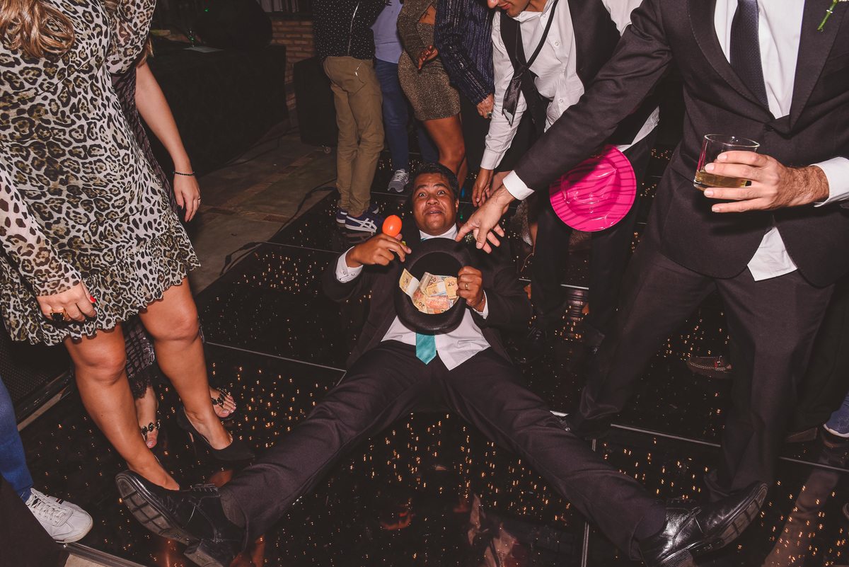 CASAMENTO, DANIEL E MARINEZ, PATOS DE MINAS, LIZANDRO JUNIOR, SALVATORE CABELEIREIROS, IGREJA DOS CAPUCHINHOS, ROSE VIEIRA CERIMONIAL