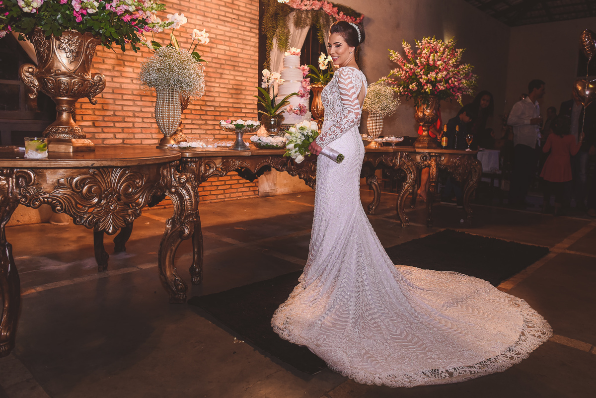 CASAMENTO, DANIEL E MARINEZ, PATOS DE MINAS, LIZANDRO JUNIOR, SALVATORE CABELEIREIROS, IGREJA DOS CAPUCHINHOS, ROSE VIEIRA CERIMONIAL