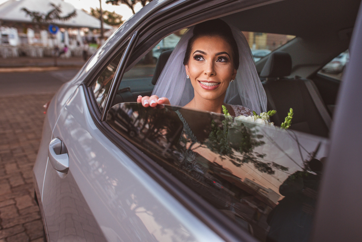 CASAMENTO, DANIEL E MARINEZ, PATOS DE MINAS, LIZANDRO JUNIOR, SALVATORE CABELEIREIROS, IGREJA DOS CAPUCHINHOS, ROSE VIEIRA CERIMONIAL