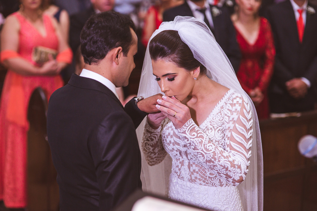 CASAMENTO, DANIEL E MARINEZ, PATOS DE MINAS, LIZANDRO JUNIOR, SALVATORE CABELEIREIROS, IGREJA DOS CAPUCHINHOS, ROSE VIEIRA CERIMONIAL