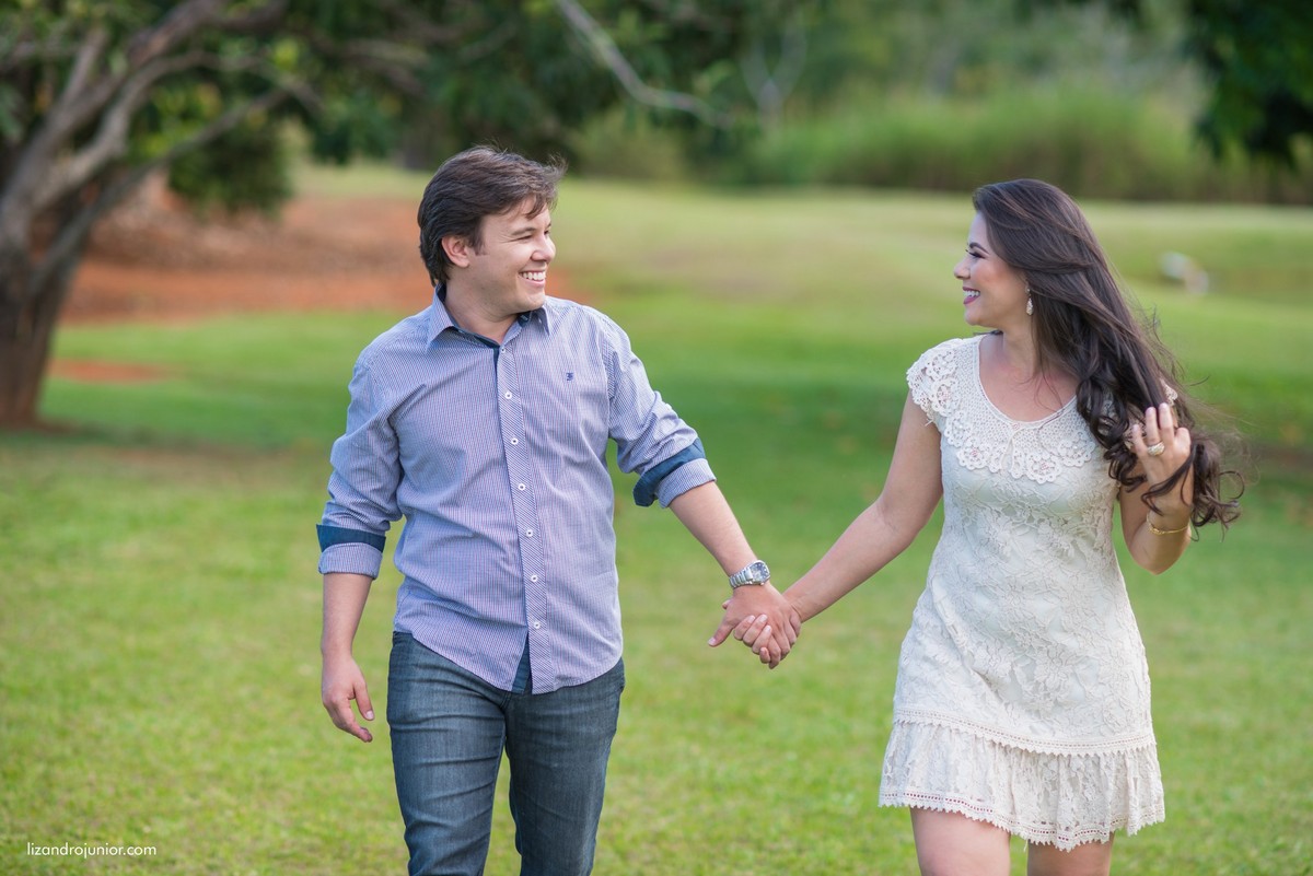 ensaio namorando campo