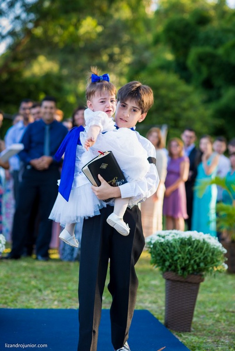 daminha casamento ao ar livre