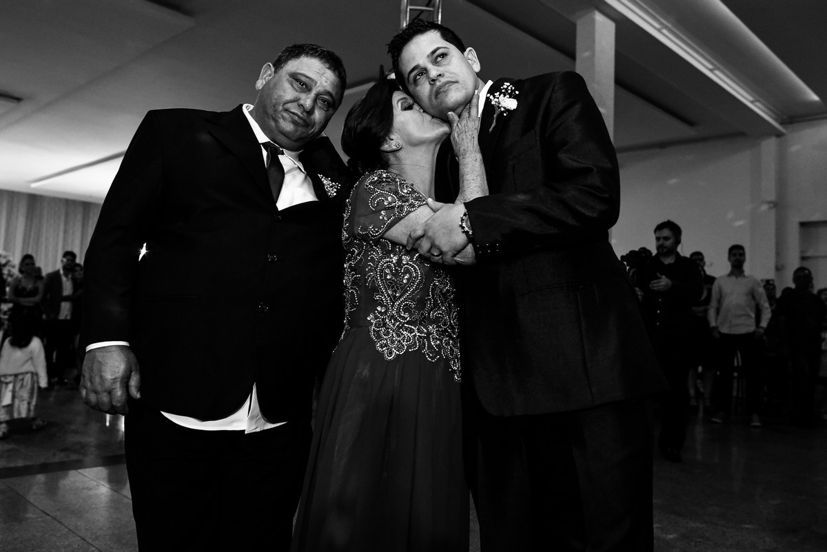 CASAMENTO, CRISTIANO E KERLY, PATOS DE MINAS, CASAMENTO EM PATOS, LIZANDRO JUNIOR, FOTOGRAFO DE CASAMENTO PATOS, LUA MATOS, BARBARA GUIMARÃES, NICE TEIXEIRA, CAPUCHINHOS