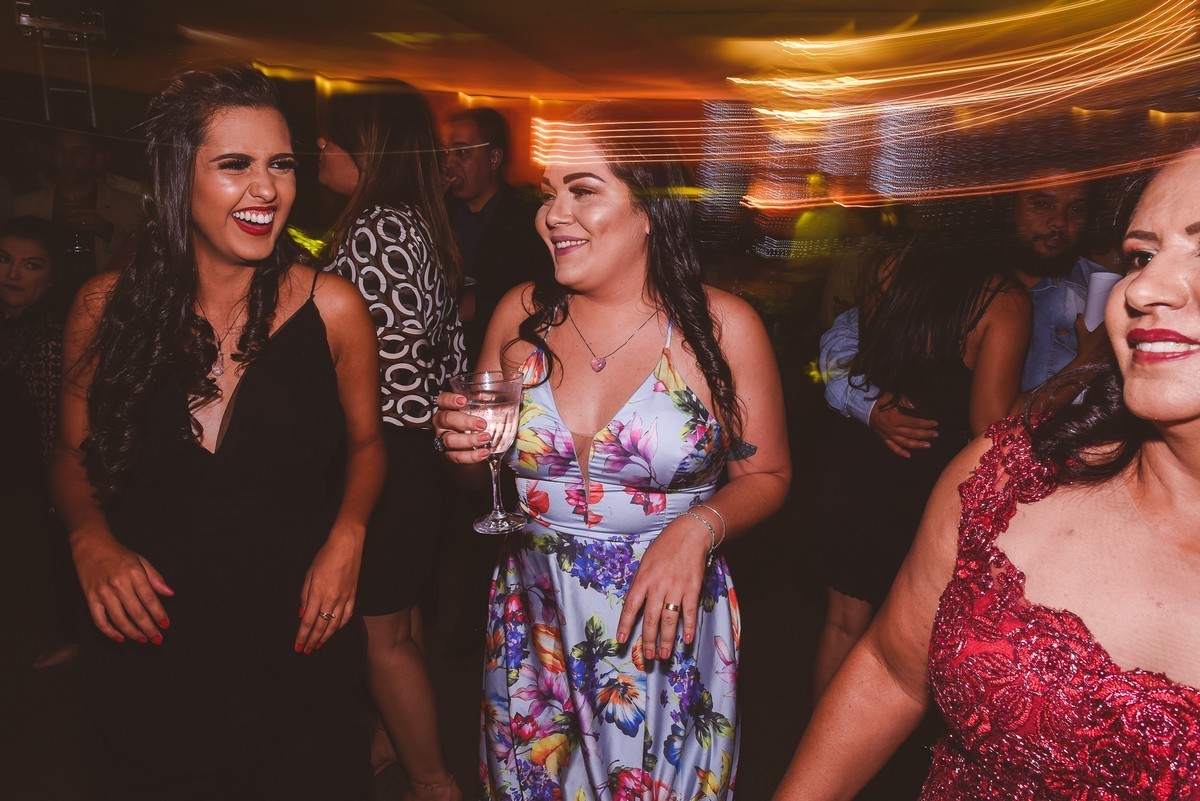 CASAMENTO, CRISTIANO E KERLY, PATOS DE MINAS, CASAMENTO EM PATOS, LIZANDRO JUNIOR, FOTOGRAFO DE CASAMENTO PATOS, LUA MATOS, BARBARA GUIMARÃES, NICE TEIXEIRA, CAPUCHINHOS