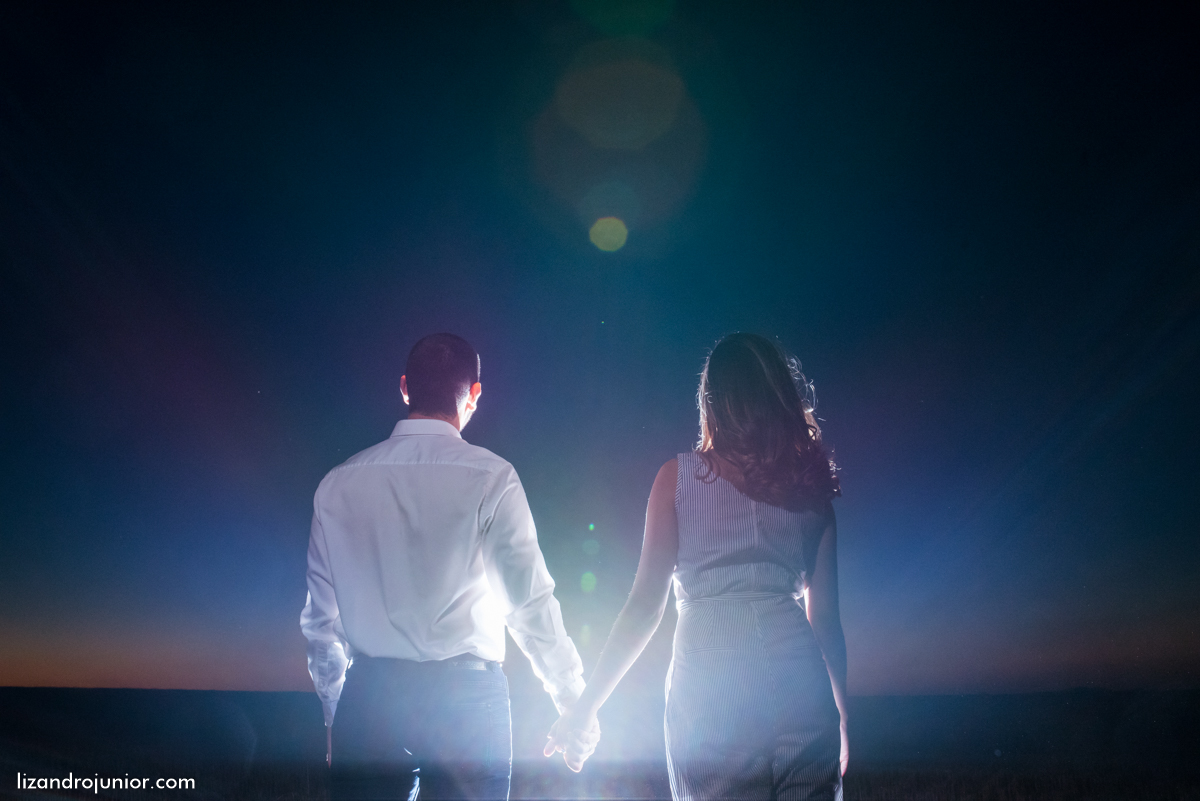 fotógrafo de casamento patos de minas, ensaio namorando por do sol, patos de minas, por do sol namorando, ensaio romântico patos de minas