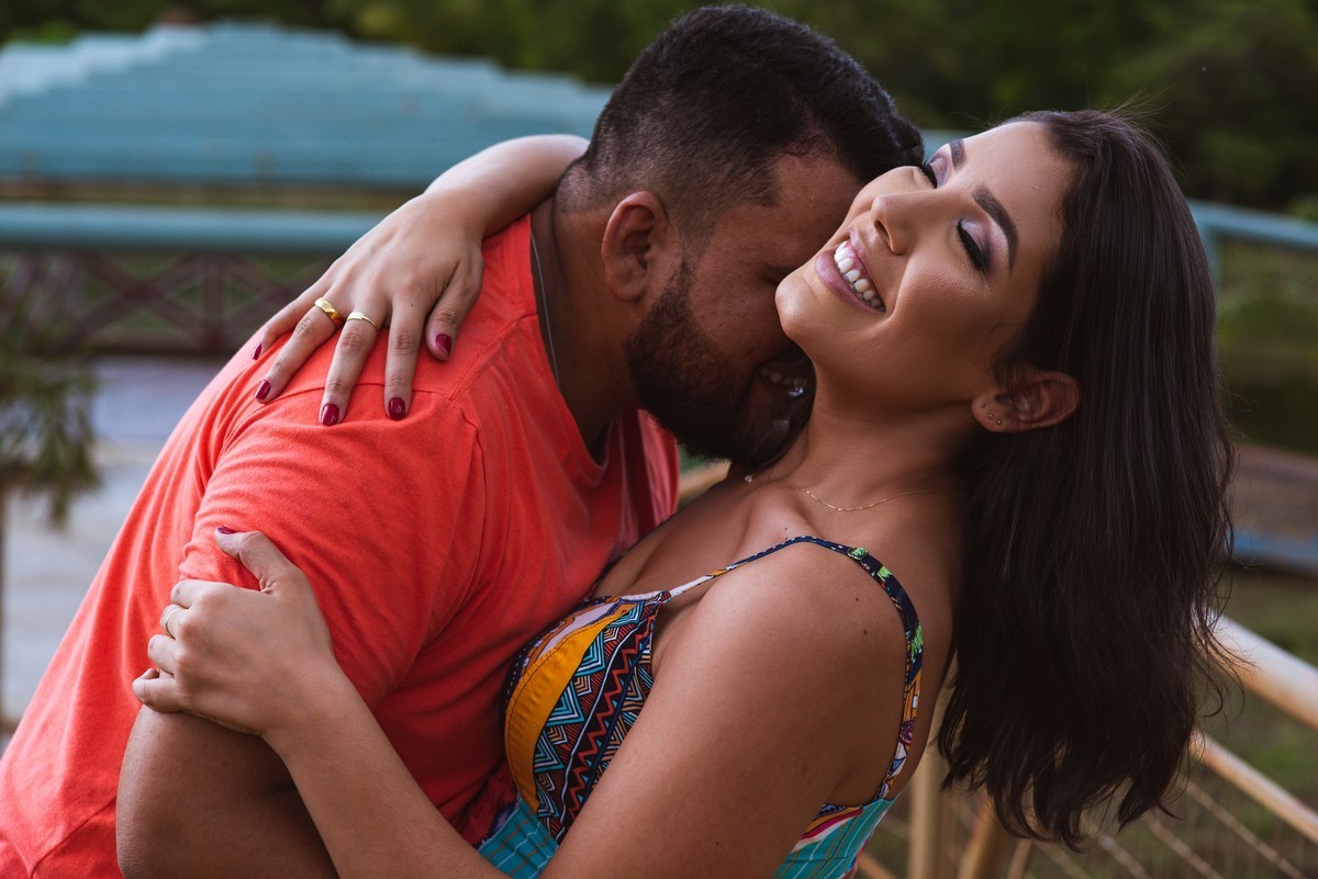 ENSAIO NAMORANDO, PAULA E HENRIQUE, PATOS DE MINAS, LAGOA FORMOSA, USINA, LIZANDRO JUNIOR, FOTOGRAFIA DE CASAMENTO