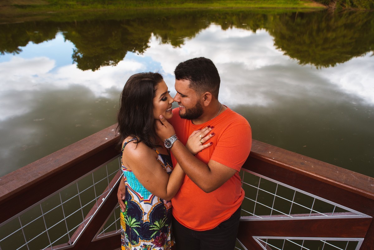 ENSAIO NAMORANDO, PAULA E HENRIQUE, PATOS DE MINAS, LAGOA FORMOSA, USINA, LIZANDRO JUNIOR, FOTOGRAFIA DE CASAMENTO