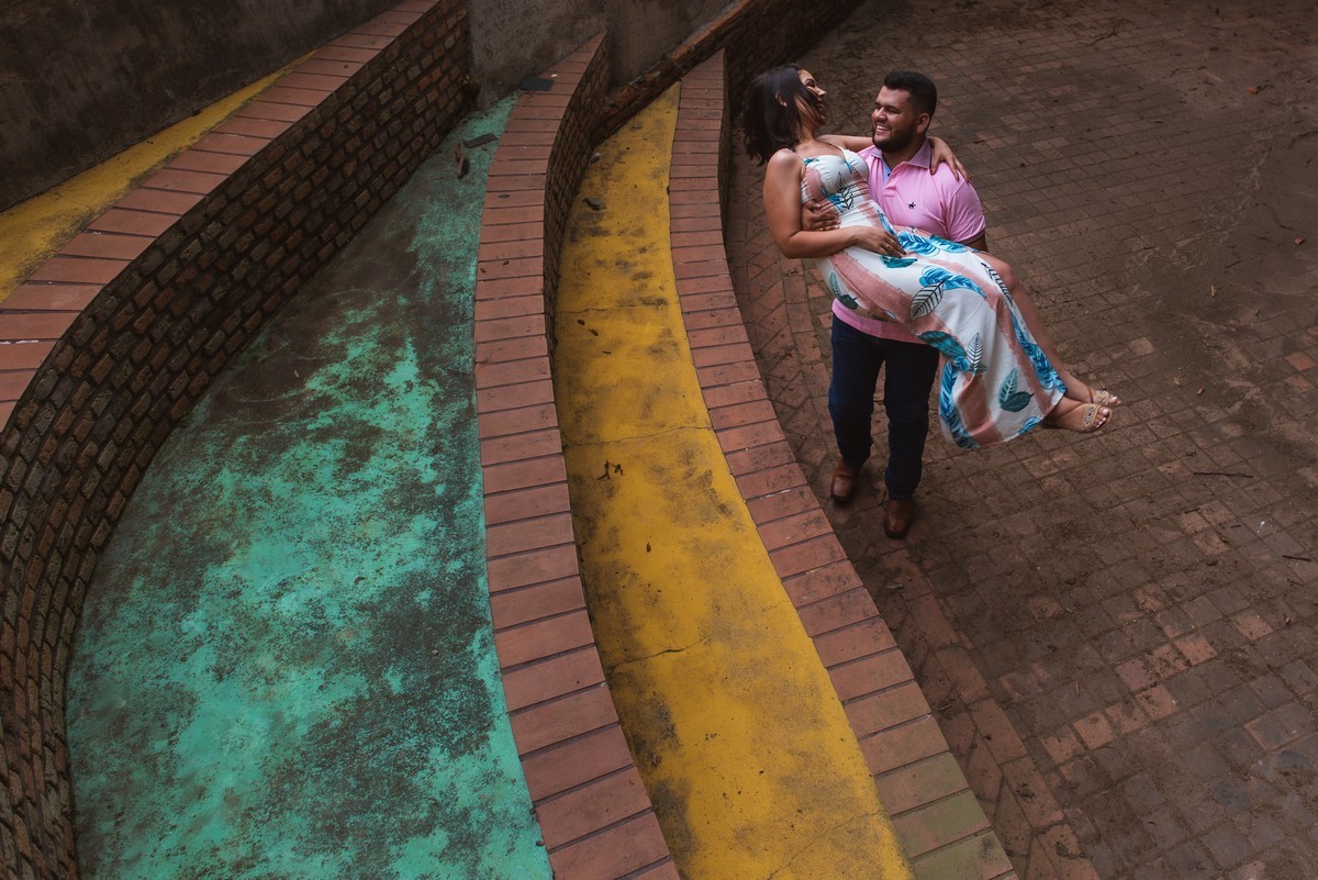 ENSAIO NAMORANDO, PAULA E HENRIQUE, PATOS DE MINAS, LAGOA FORMOSA, USINA, LIZANDRO JUNIOR, FOTOGRAFIA DE CASAMENTO