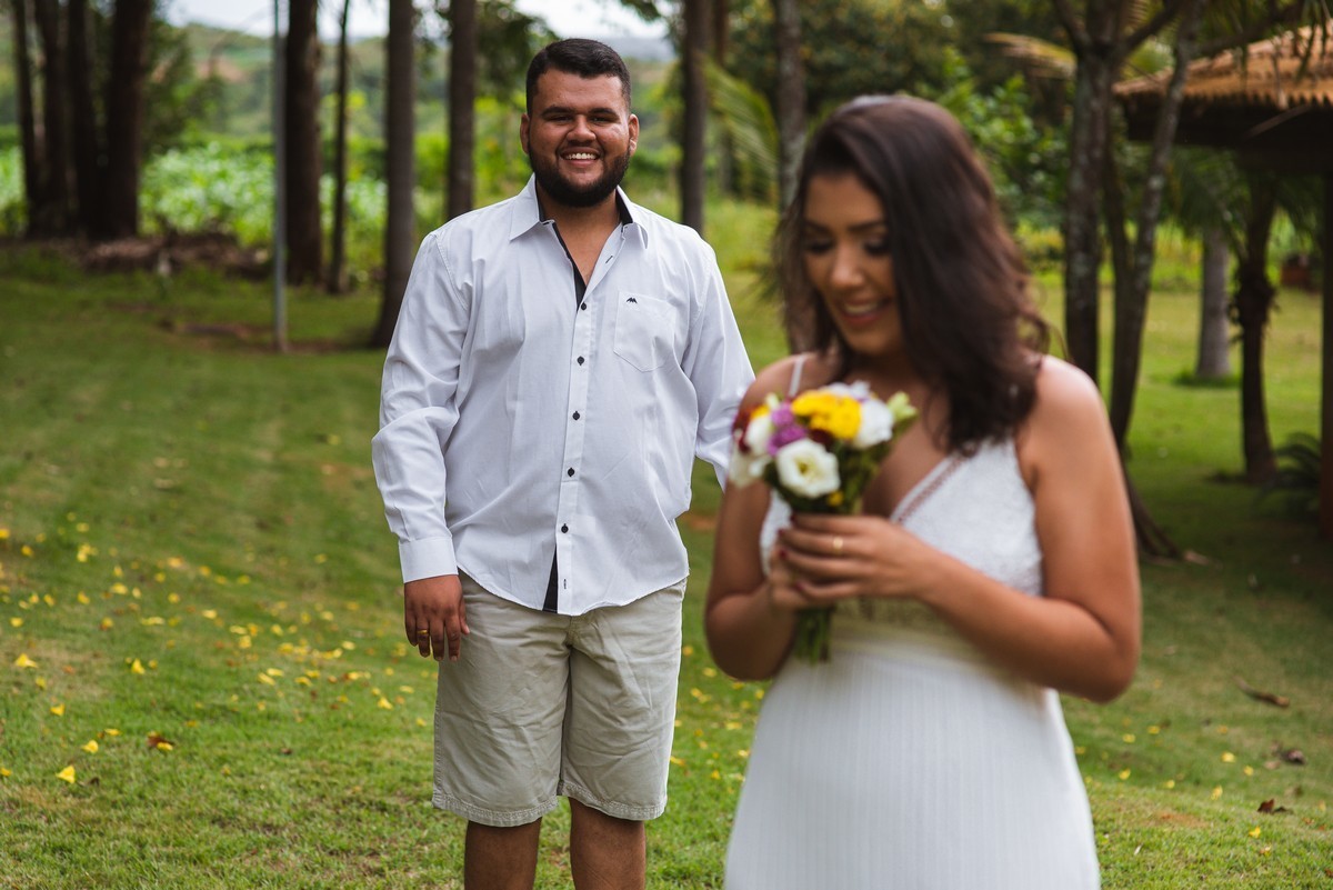ENSAIO NAMORANDO, PAULA E HENRIQUE, PATOS DE MINAS, LAGOA FORMOSA, USINA, LIZANDRO JUNIOR, FOTOGRAFIA DE CASAMENTO