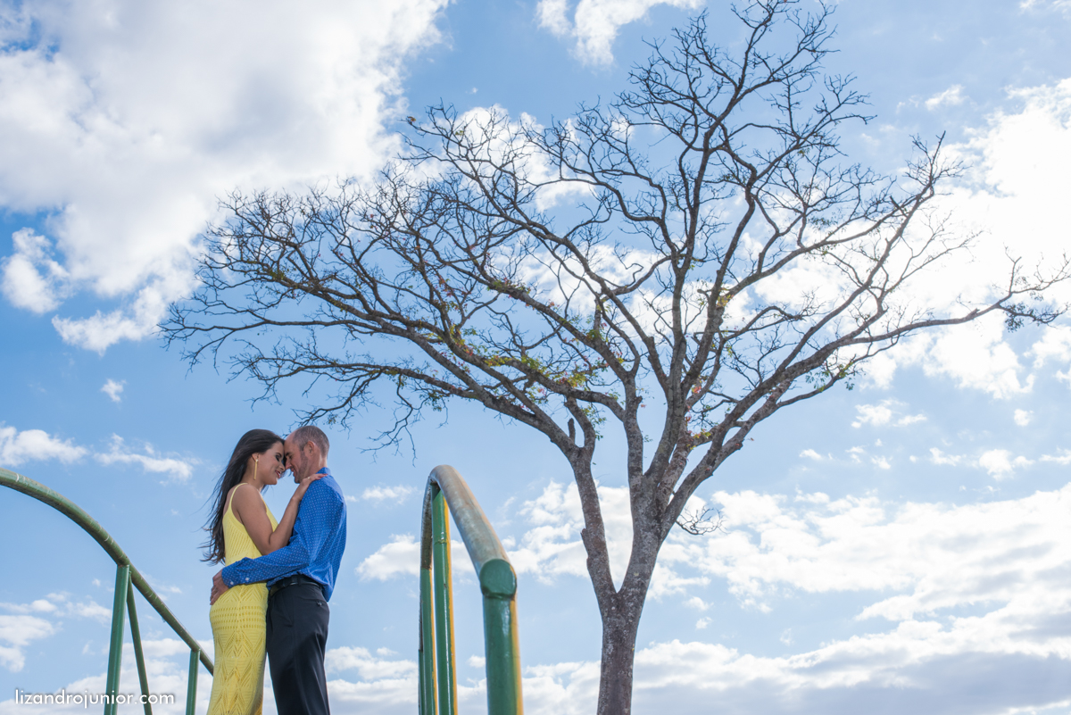 lizandro junior fotografo de casamento patos de minas ensaio namorando michely e roberto