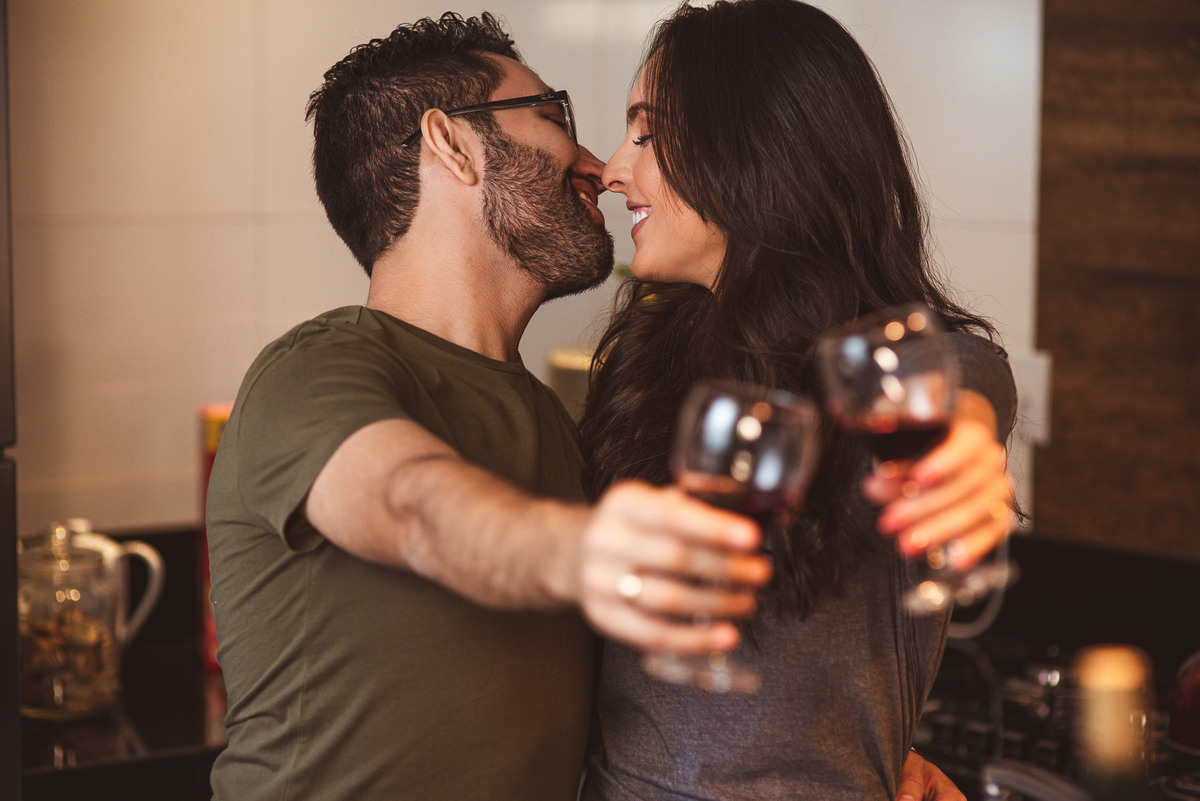 ensaio romantico ao por do sol, ensaio, girassol, rio paranaibaensaio romantico ao por do sol, ensaio, girassol, rio paranaiba