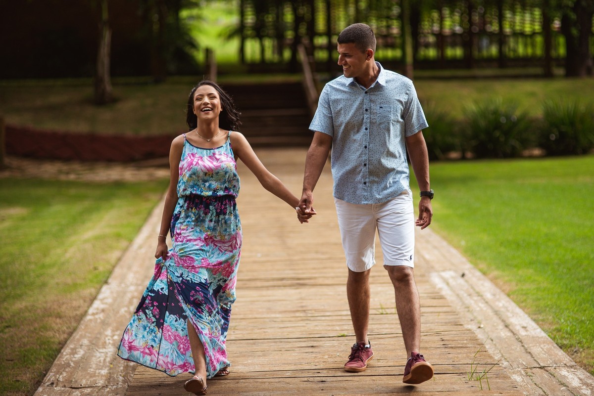 ensaio namorando ao ar livre, ensaio, ensaio namorando, ensaio casal, pre casamento, pre wedding, ensaio serra do salitre, lizandro junior, fotografo de casamento