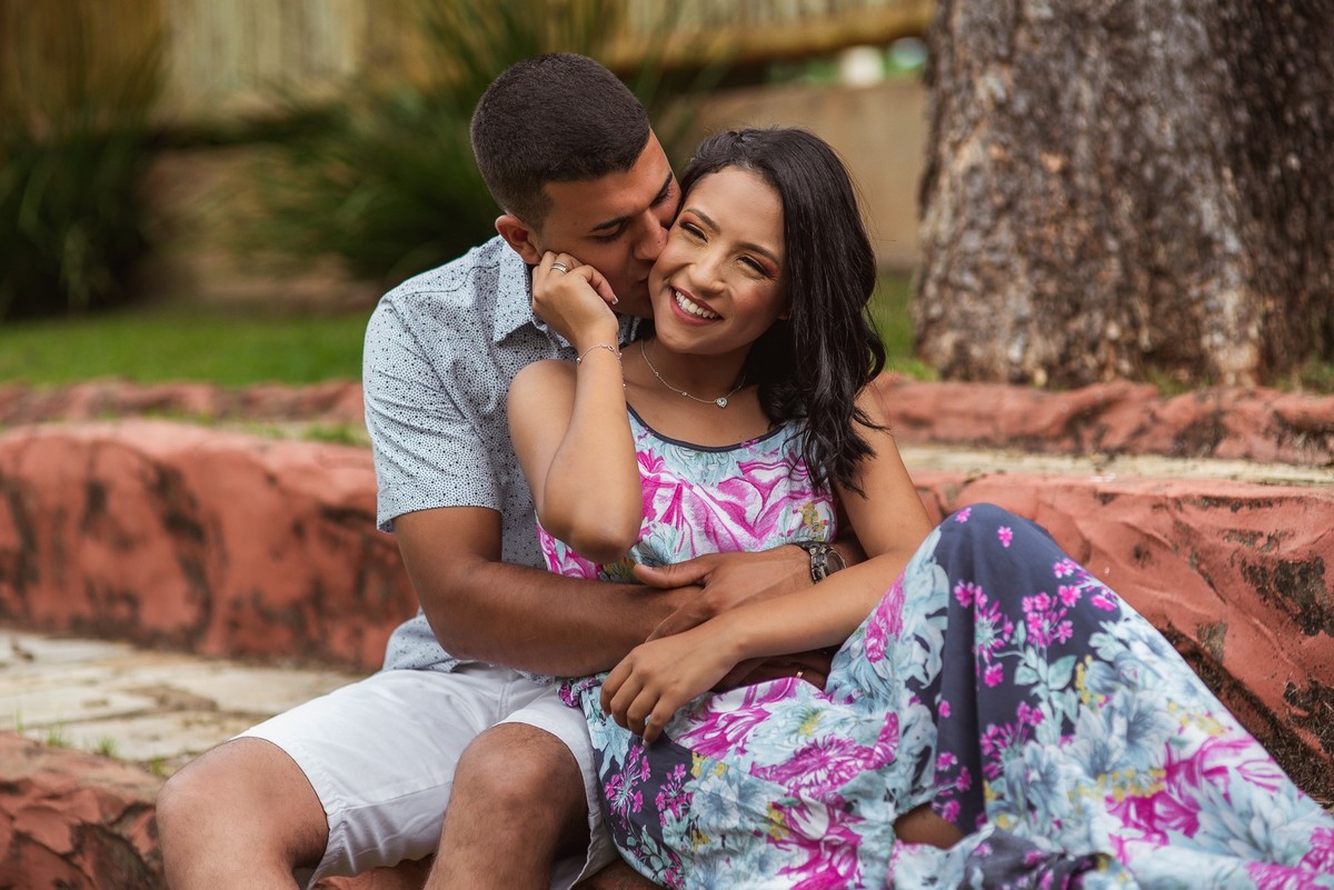 ensaio namorando ao ar livre, ensaio, ensaio namorando, ensaio casal, pre casamento, pre wedding, ensaio serra do salitre, lizandro junior, fotografo de casamento