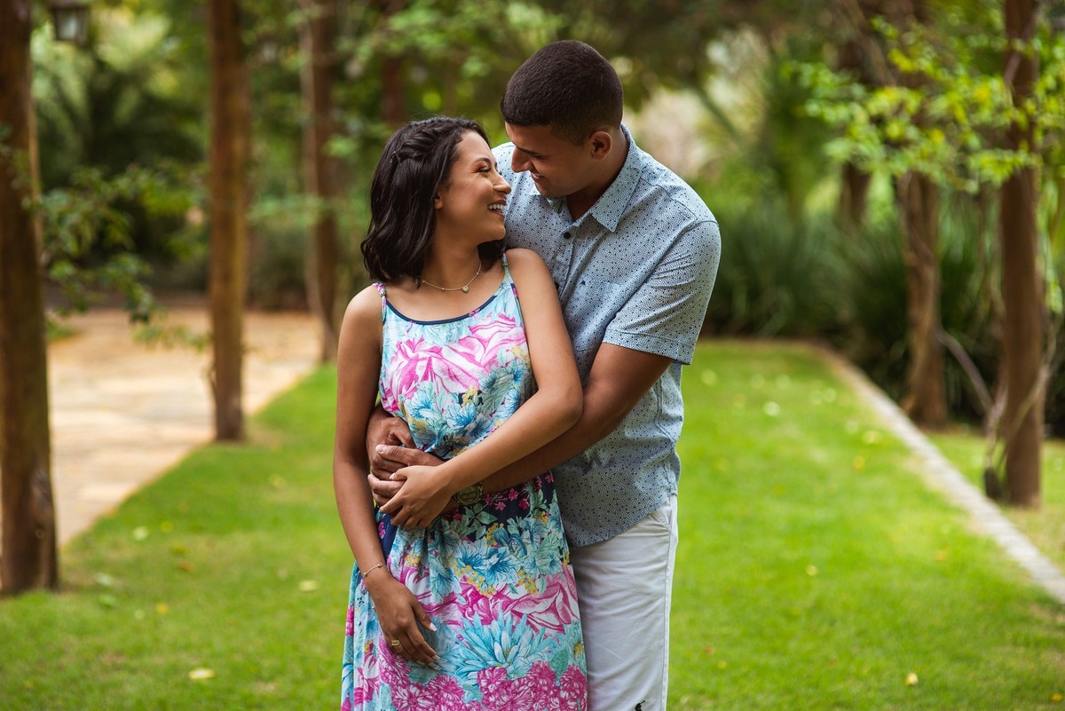 ensaio namorando ao ar livre, ensaio, ensaio namorando, ensaio casal, pre casamento, pre wedding, ensaio serra do salitre, lizandro junior, fotografo de casamento