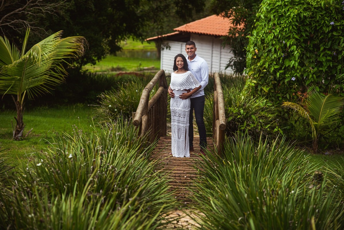 ensaio namorando ao ar livre, ensaio, ensaio namorando, ensaio casal, pre casamento, pre wedding, ensaio serra do salitre, lizandro junior, fotografo de casamento