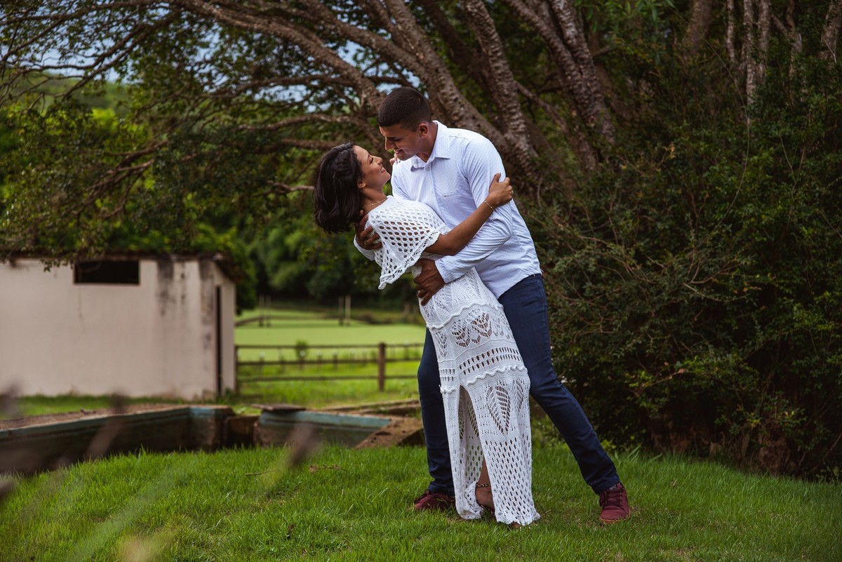 ensaio namorando ao ar livre, ensaio, ensaio namorando, ensaio casal, pre casamento, pre wedding, ensaio serra do salitre, lizandro junior, fotografo de casamento