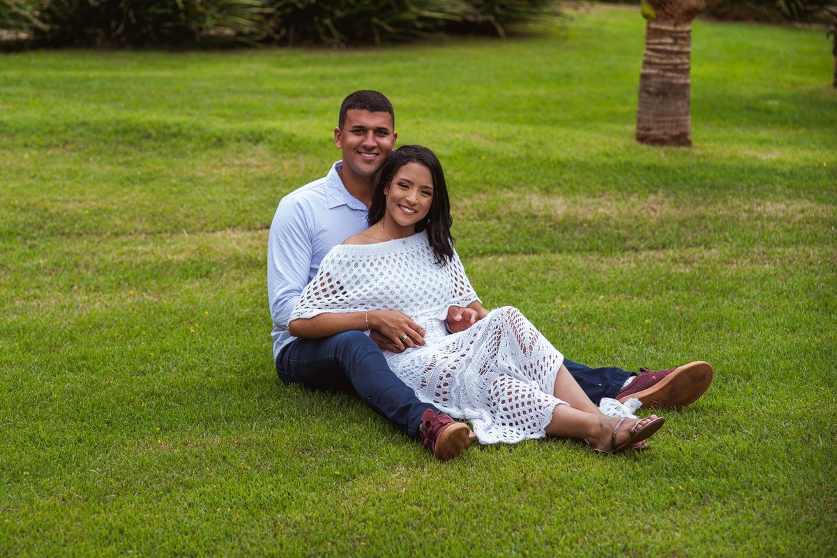 ensaio namorando ao ar livre, ensaio, ensaio namorando, ensaio casal, pre casamento, pre wedding, ensaio serra do salitre, lizandro junior, fotografo de casamento