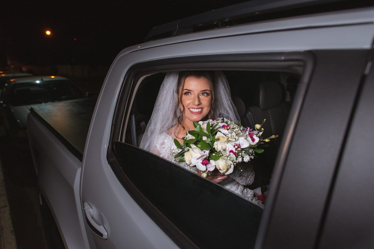 adereços de noiva, casamento carmo do paranaíba, lizandro junior, salão nila boaventura, nathália e emerson, enlace maison carmo
