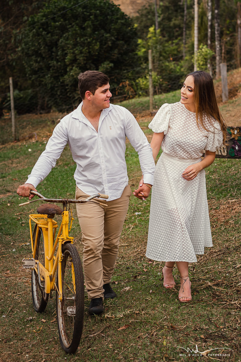 pre wedding lais e luz bicicleta amarela