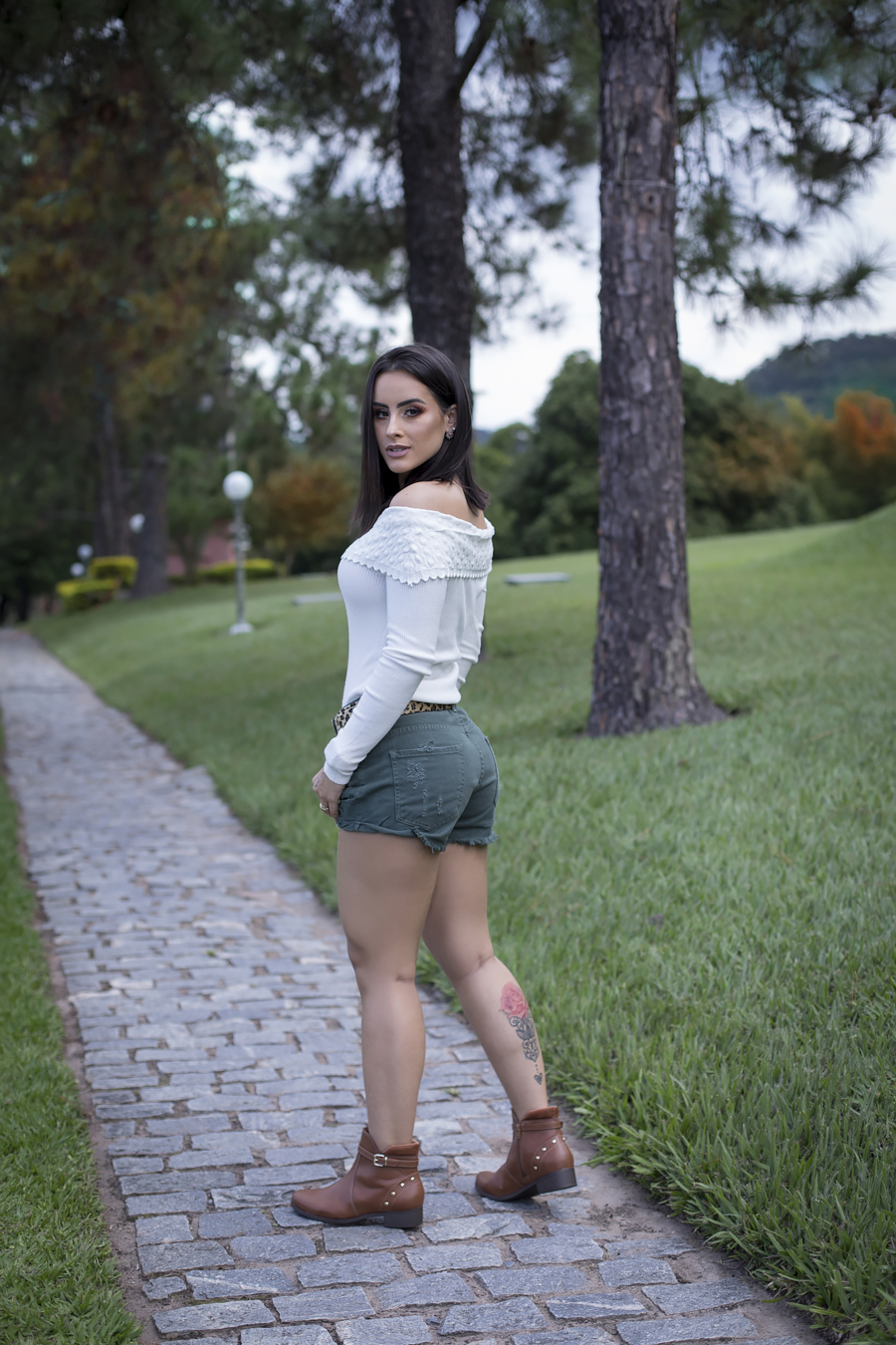 Júlia Hennessy Cayuela