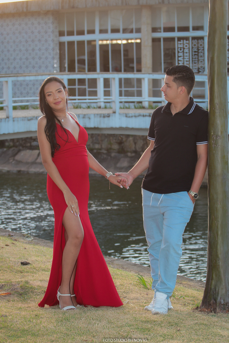 Ensaio de pré wedding de Larissa e Flávio na Casa do Baile