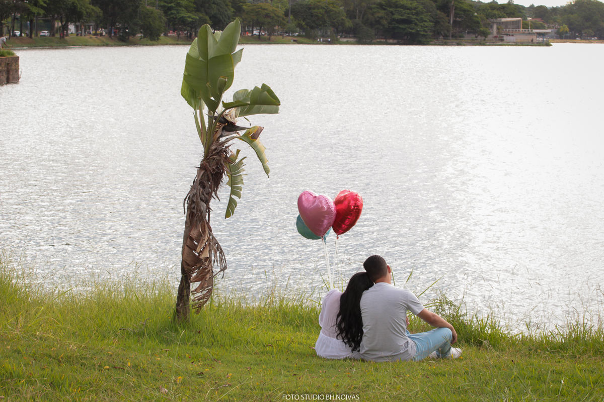 Ensaio de pré wedding de Larissa e Flávio na Casa do Baile