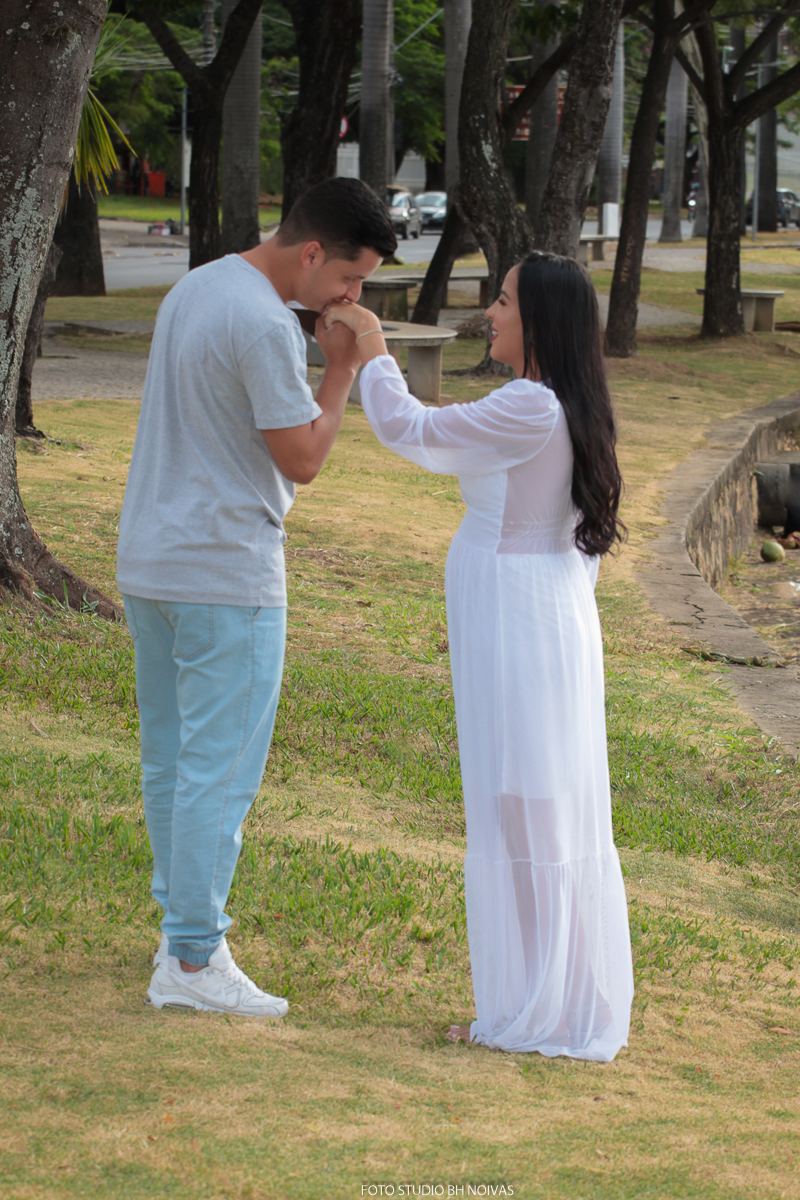 Ensaio de pré wedding de Larissa e Flávio na Casa do Baile