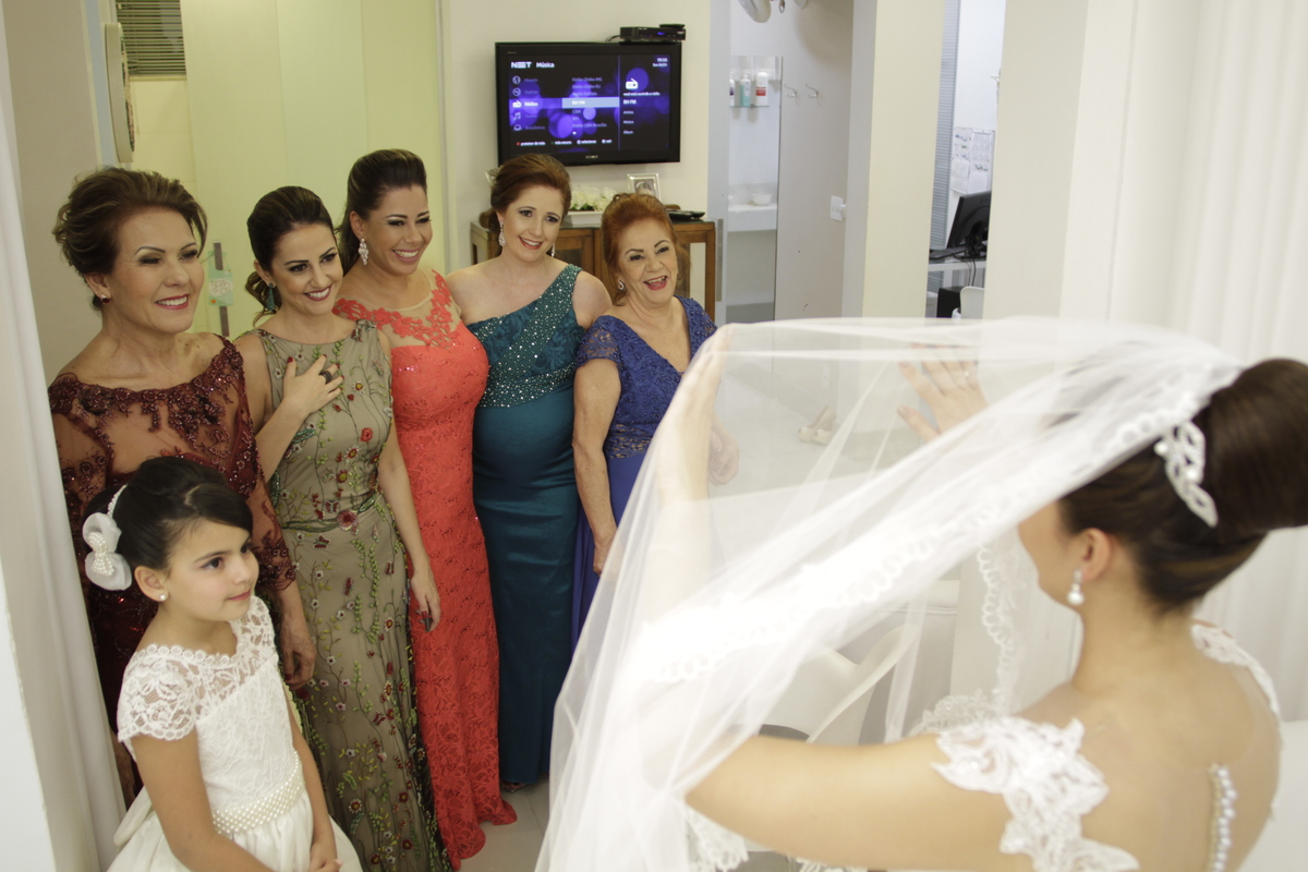 make of-foto studio bh noivas