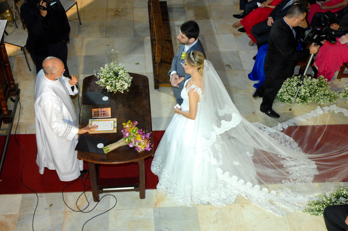 FOTO DE CASAMENTO EM BH-FOTO STUDIO BH NOIVAS