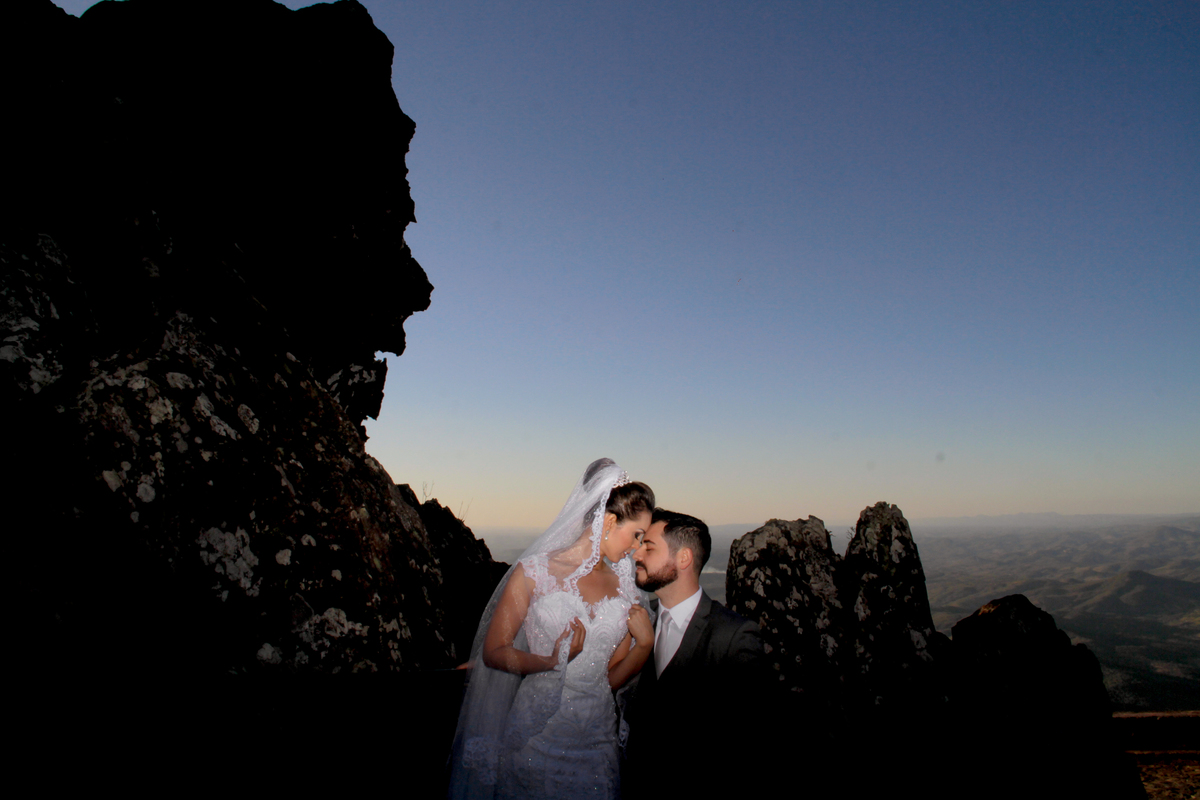 FOTO DE CASAMENTO EM BH-FOTO STUDIO BH NOIVAS