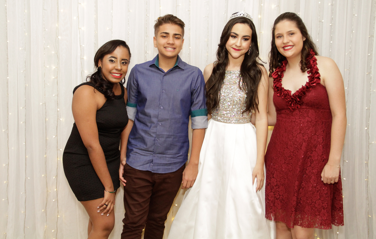 BOOK DE 15 ANOS-FOTO STUDIO BH NOIVAS