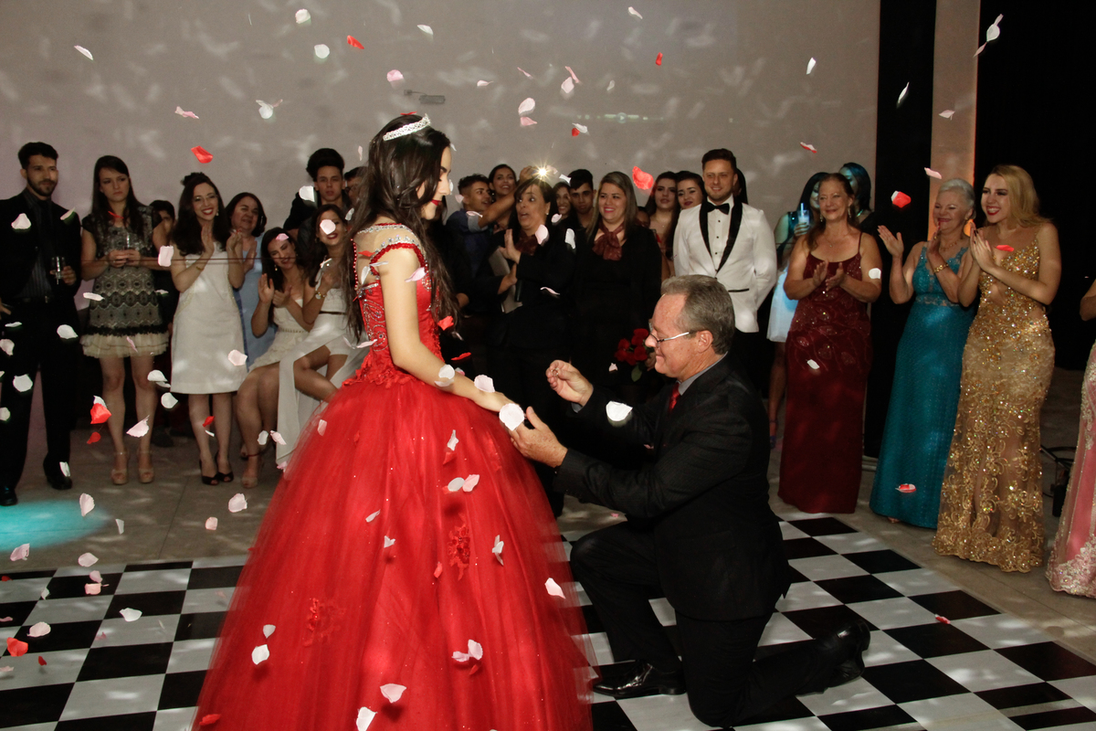 BOOK DE 15 ANOS-FOTO STUDIO BH NOIVAS