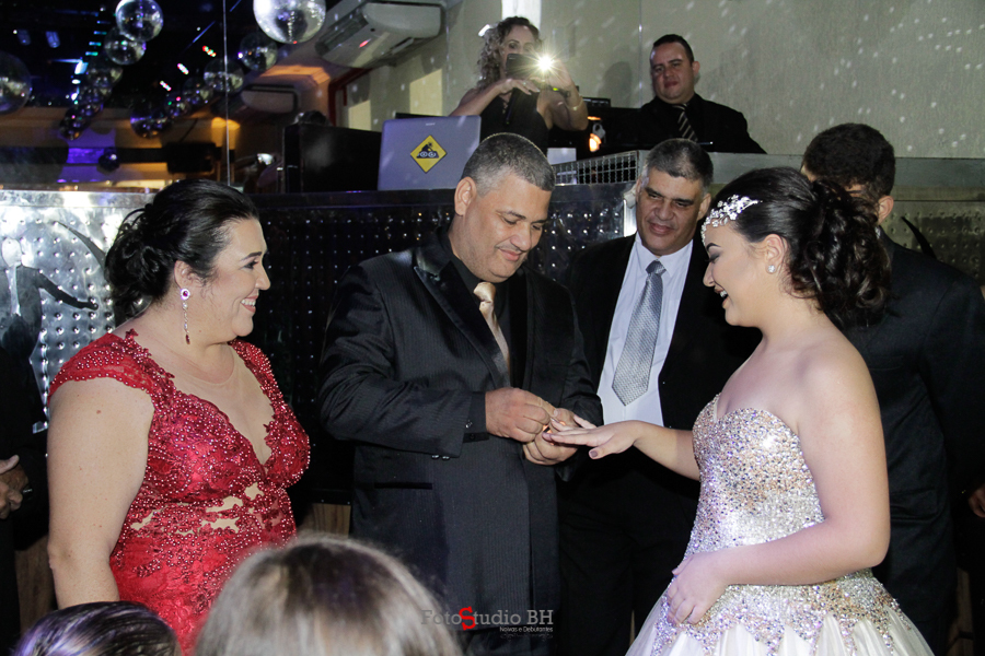 Book de 15 anos-foto studio bh noivas