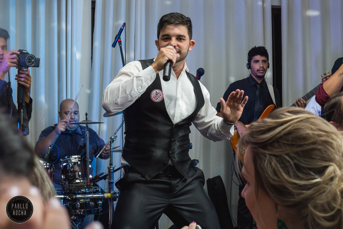 noivo jogando whisck