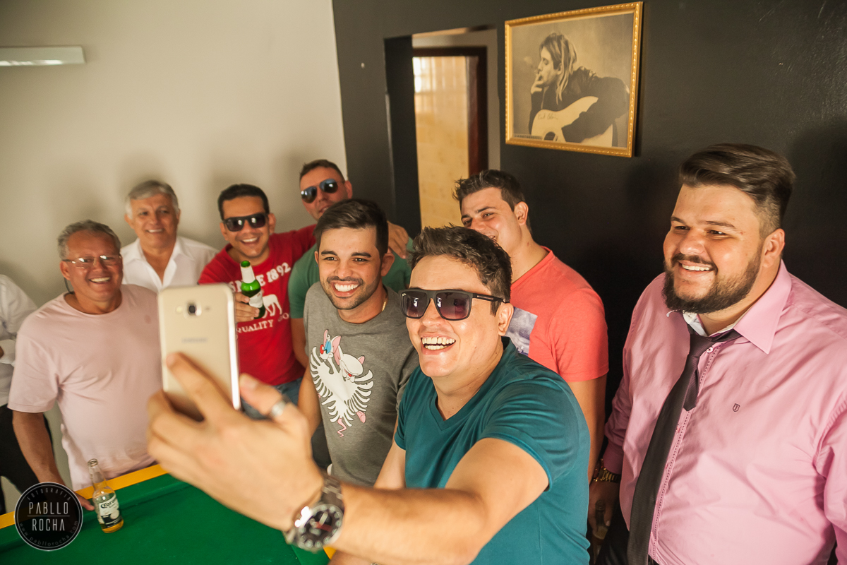 Live do noivo com os padrinhos