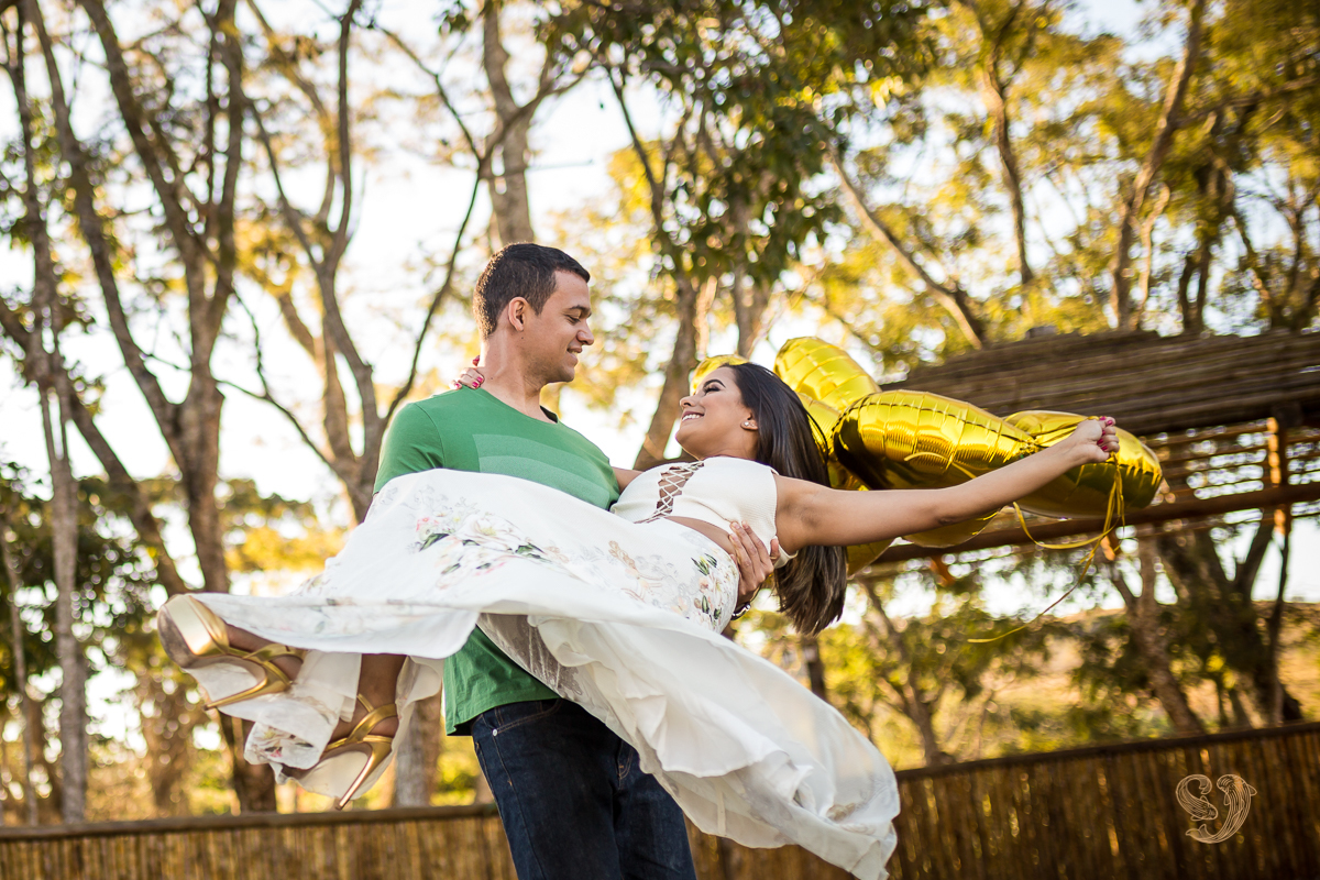 pousada avalon, namorando, ensaio casal, casamento de dia, pré casamento, balões