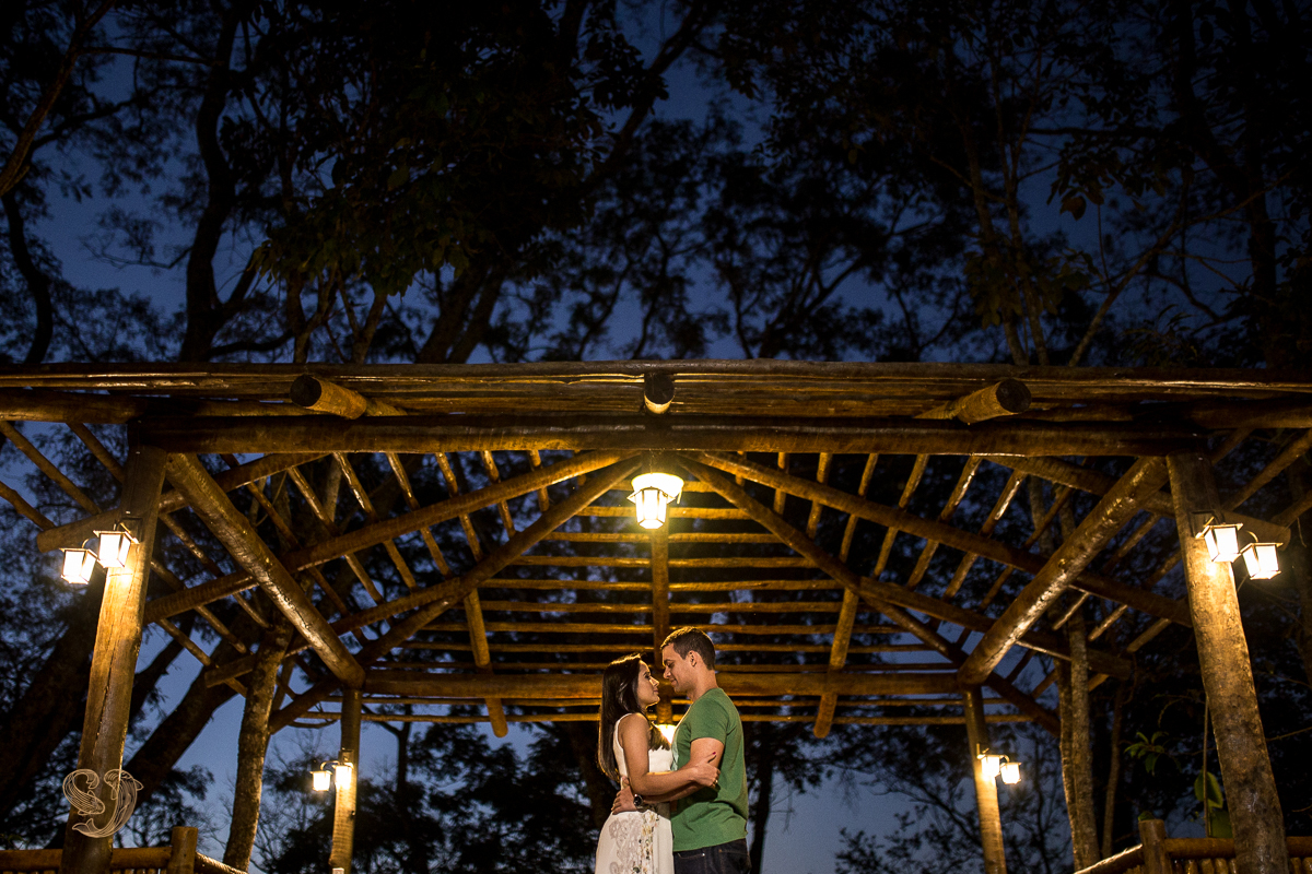 pousada avalon, namorando, ensaio casal, casamento de dia, pré casamento, foto noturna